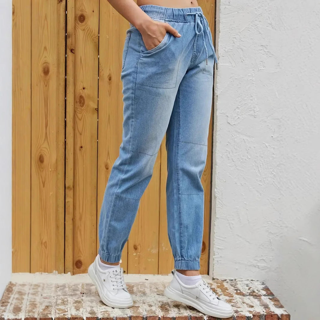 Pantaloni „Soft Fit Denim Jogger”