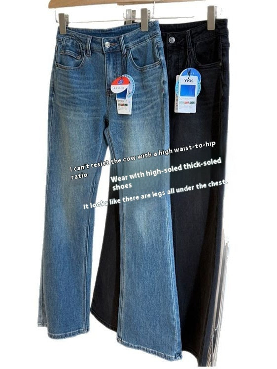Pantaloni „Slim Flare Elegance”