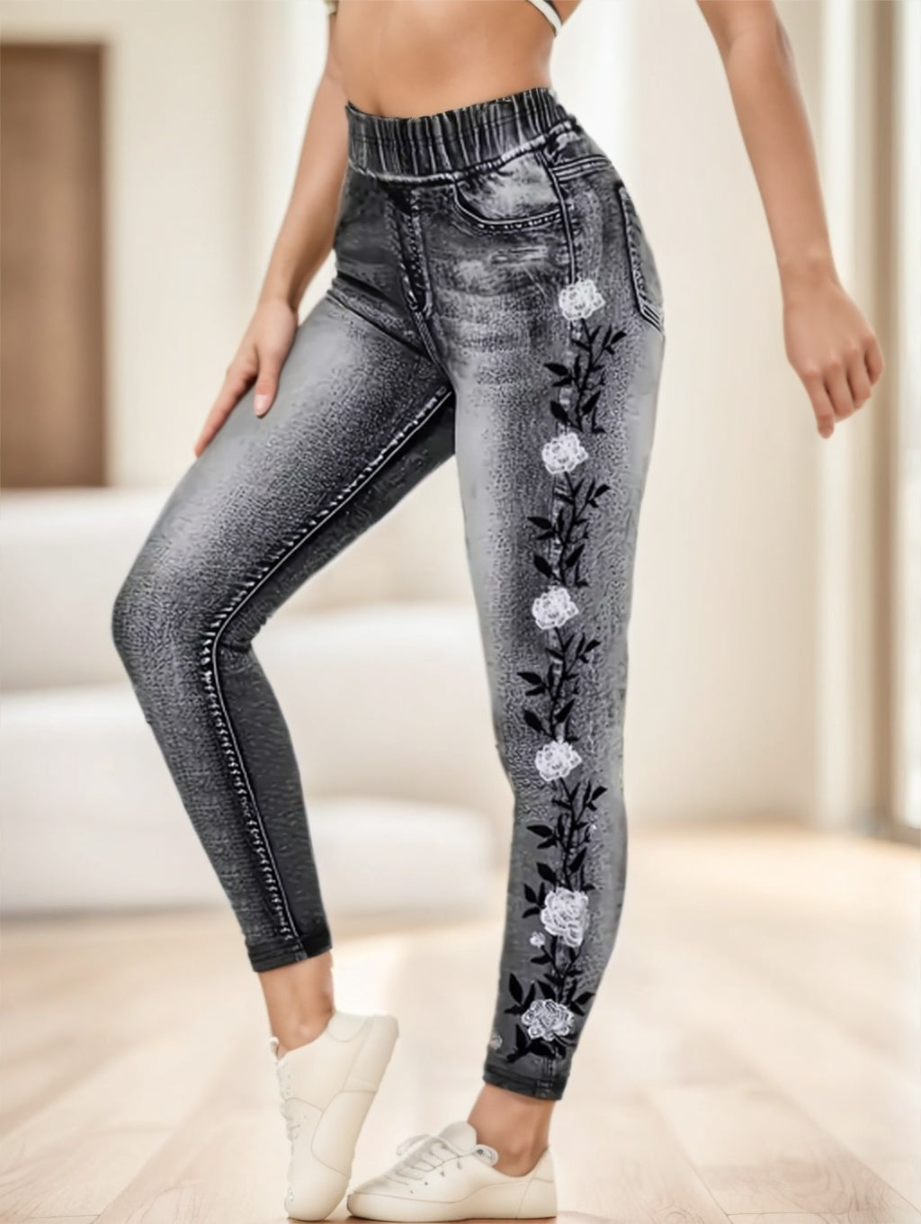 Pantaloni „Floral Fit Denim”