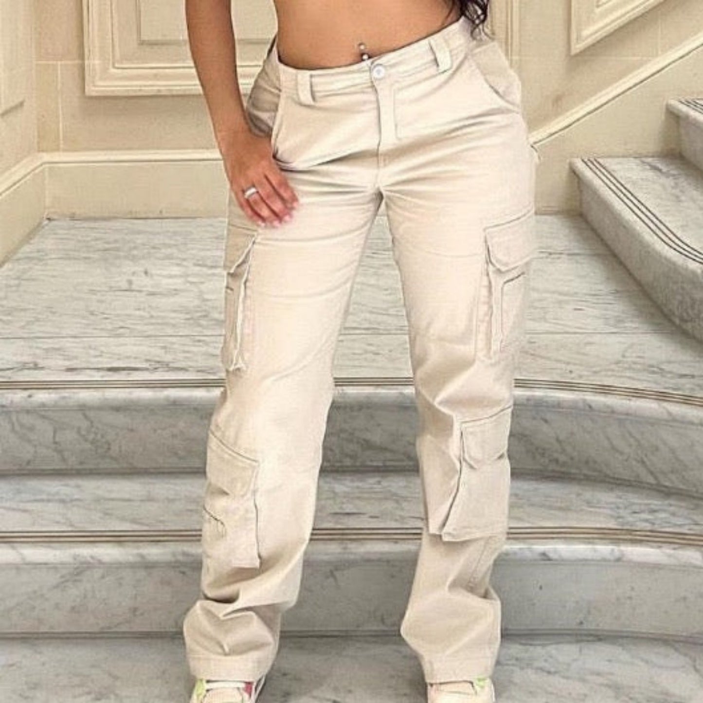 Pantaloni „Utility Chic Brown”