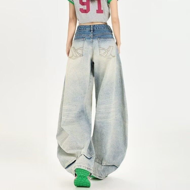 Pantaloni „Fata cu Mersul Larg”