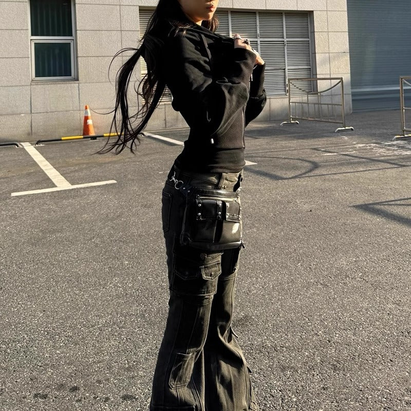 Pantaloni „Rebelă Fără Scuze”